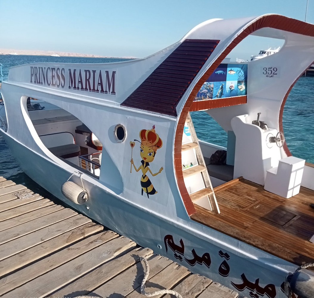 Индивидуальная морская прогулка в Хургаде